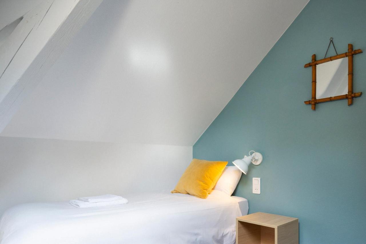 Auberge La Maison Montreau Монтрей Екстериор снимка
