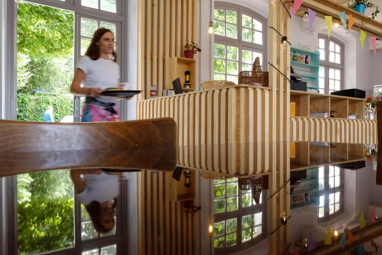 Auberge La Maison Montreau Монтрей Екстериор снимка